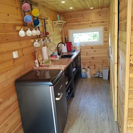 Luxuszelt Slovacka Maringotka *