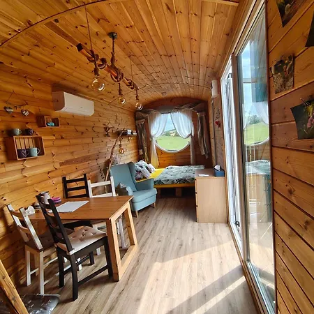 Slovacka Maringotka Luxusní stan Sumice